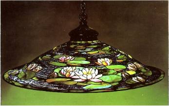Тиффани. Лампа